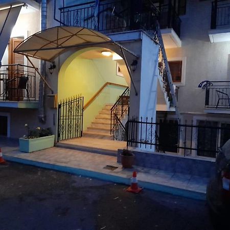 Violatos Studios Agia Efimia Exterior foto
